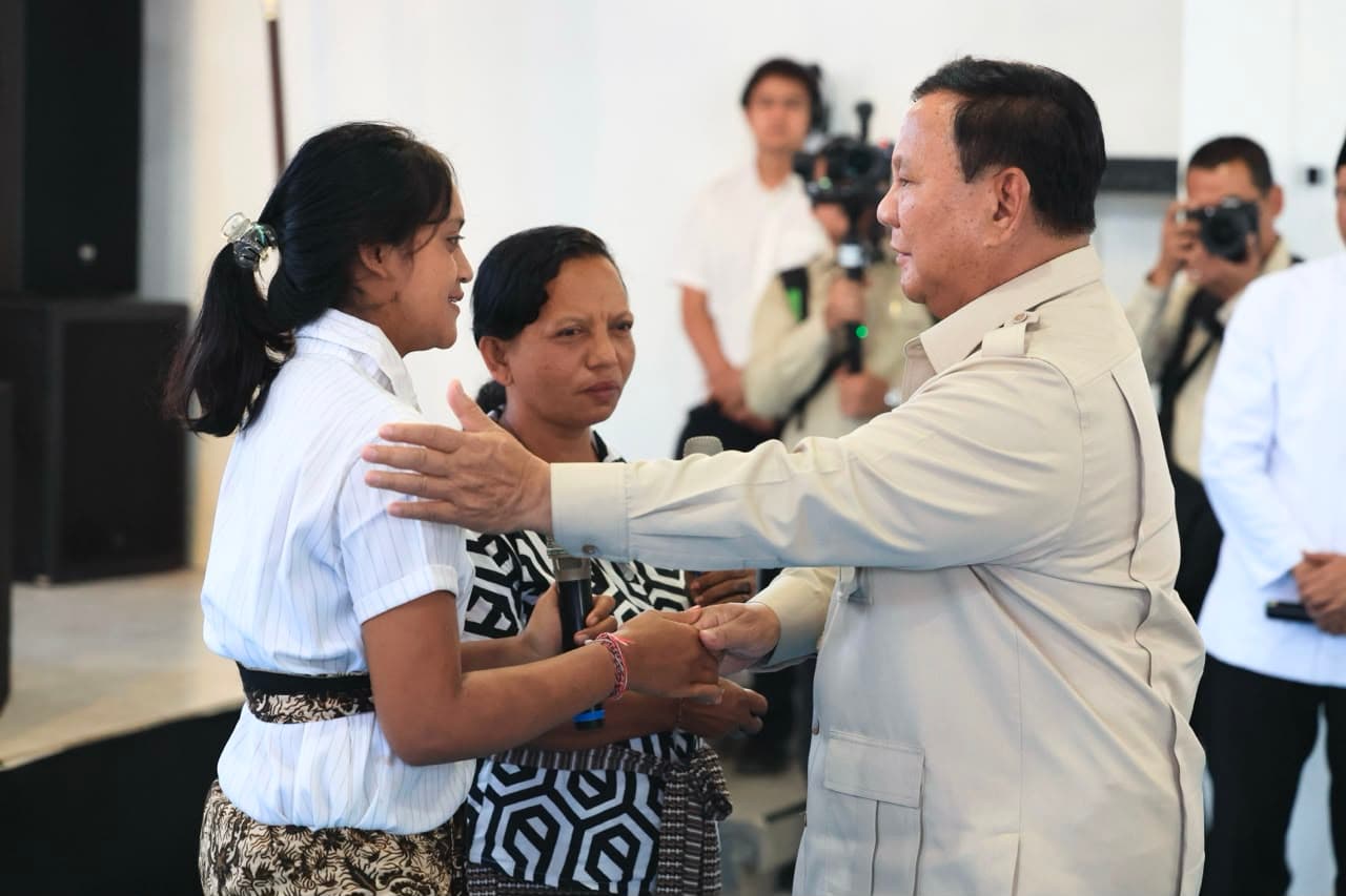 Pesan Prabowo ke Siswa Sekolah Rakyat: Angkat Derajat Orang Tuamu